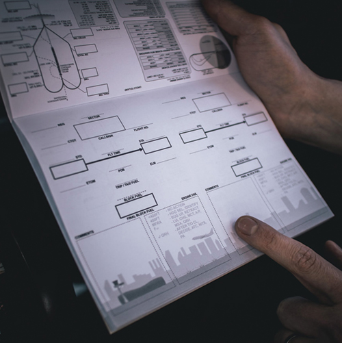 Image 6 of The 737 Notepad