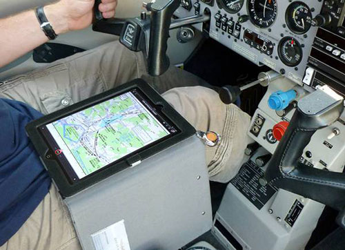 Image 2 of Design4Pilots - iPilot Tablet for all iPad models