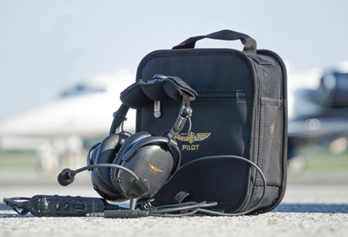 Image 1 of Design4Pilots - PM6 Aviation ANR Headset