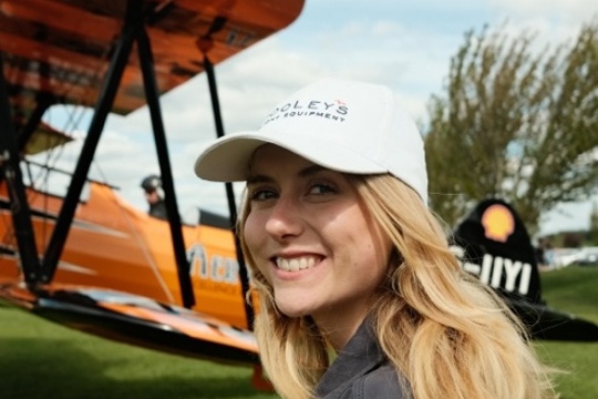 From Wingwalker to Pilot: Emma’s Journey into the Cockpit