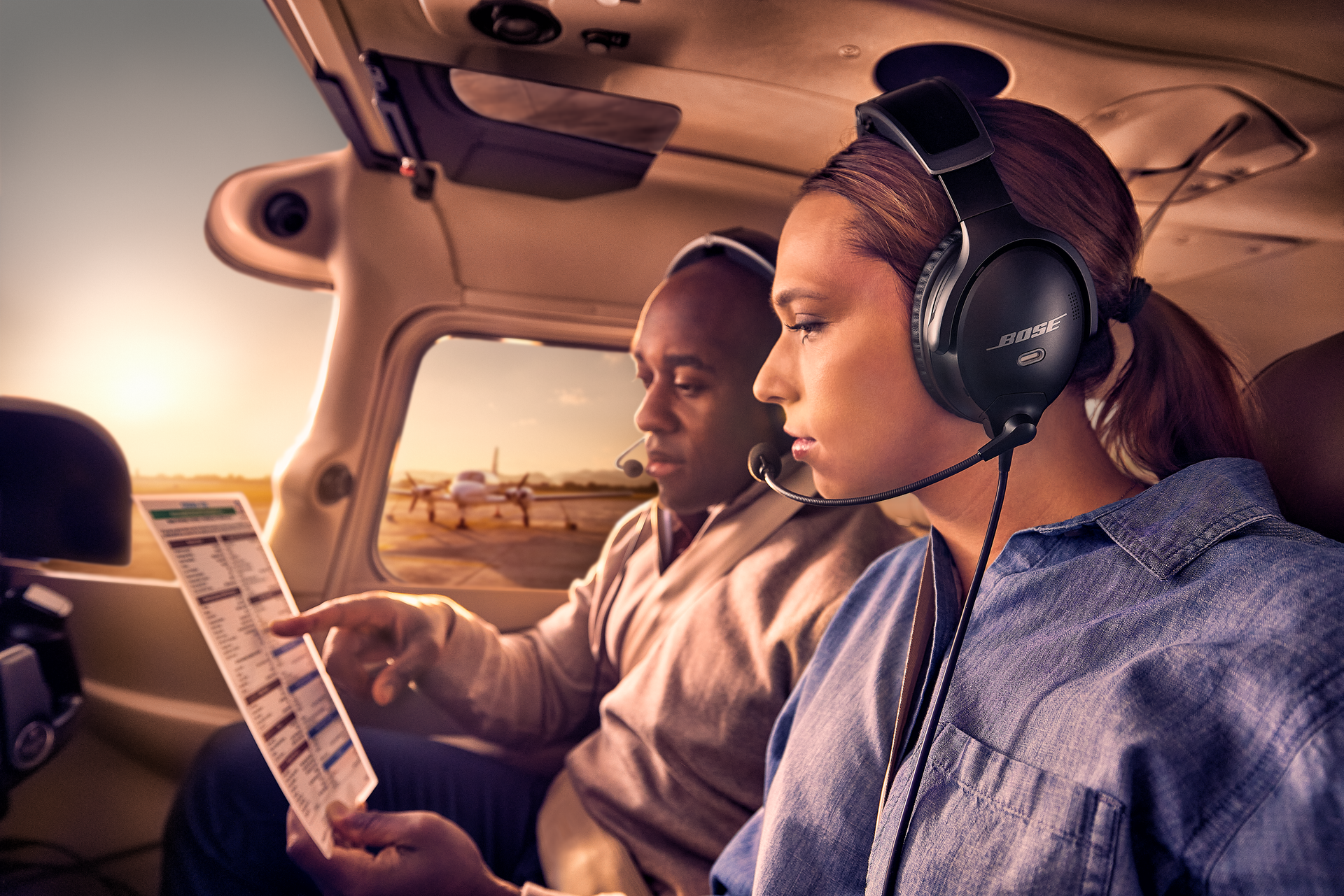 Image 22 of Bose A30 Headset with Dual Plug (Fixed-Wing), Bluetooth, High Impedance and Straight Cable (857641-3120)