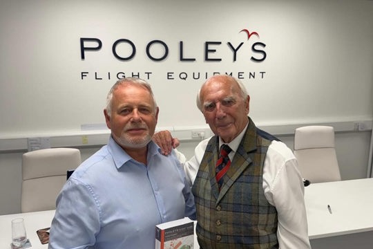 The History of the Pooleys Flight Guide: Britain's Essential Pilot Reference
