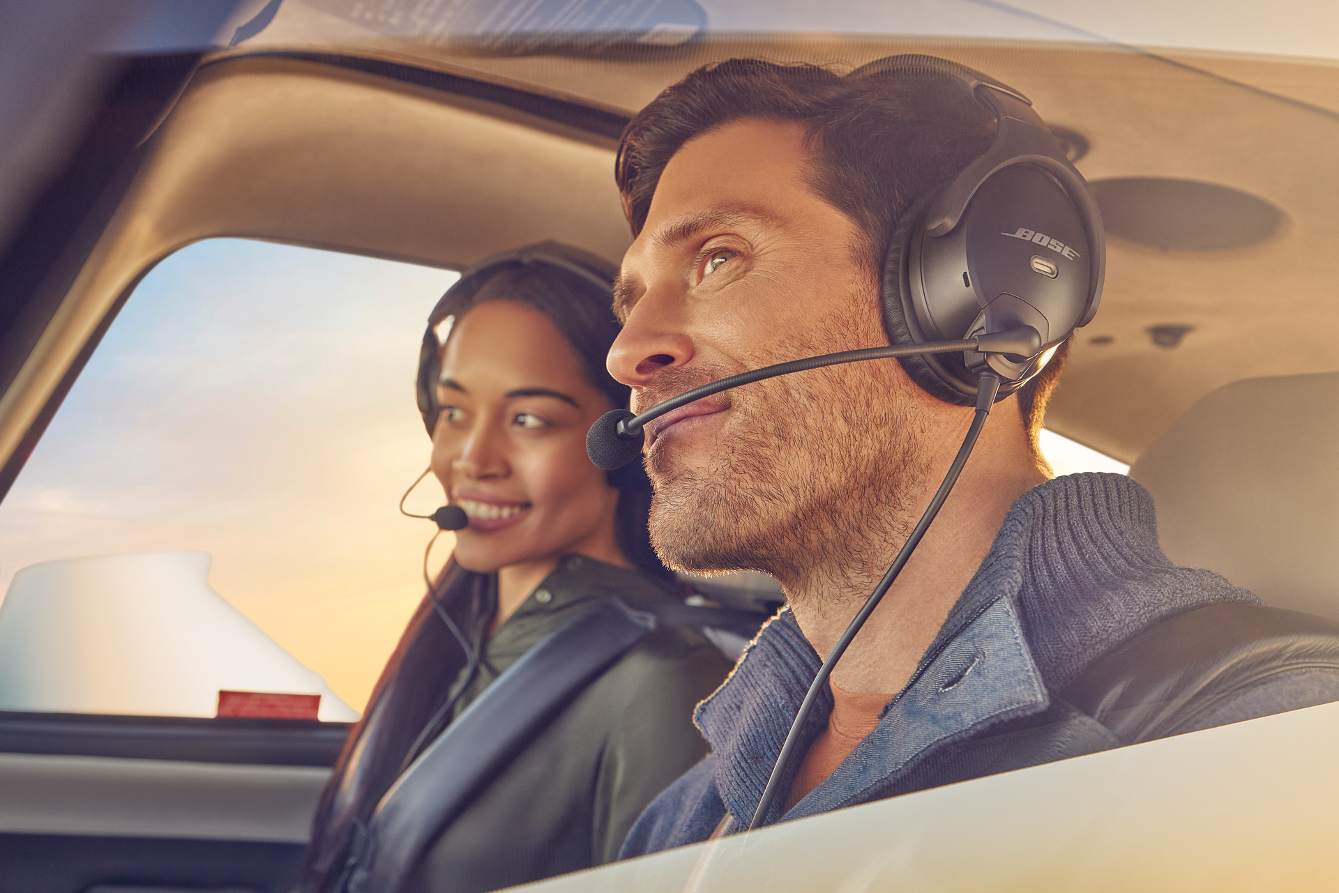 Image 14 of Bose A30 Headset with Dual Plug (Fixed-Wing), Bluetooth, High Impedance and Straight Cable (857641-3120)